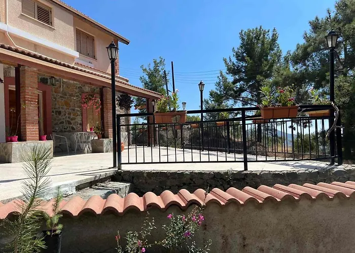 Villa Aura By Agroholidays