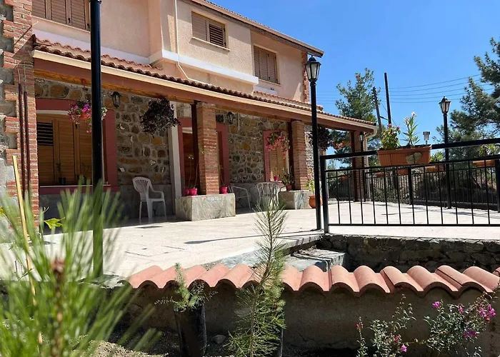 Villa Aura By Agroholidays